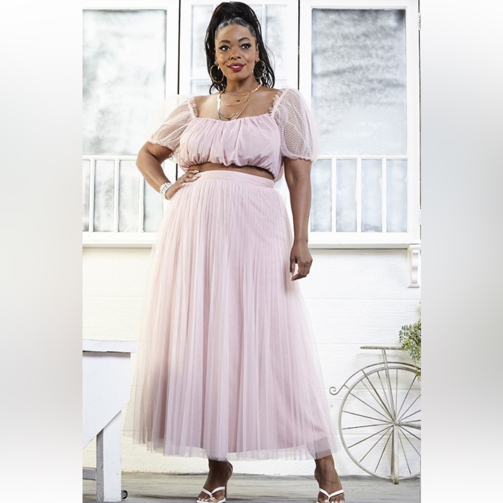 Elegant Blush Pink Maxi Skirt - Women